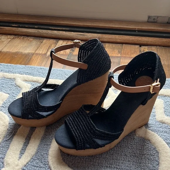 Tory Burch wedges - worn once Size 10 Navy Blue - Picture 4 of 8